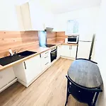 Nice 1 Bedroom In Chantilly